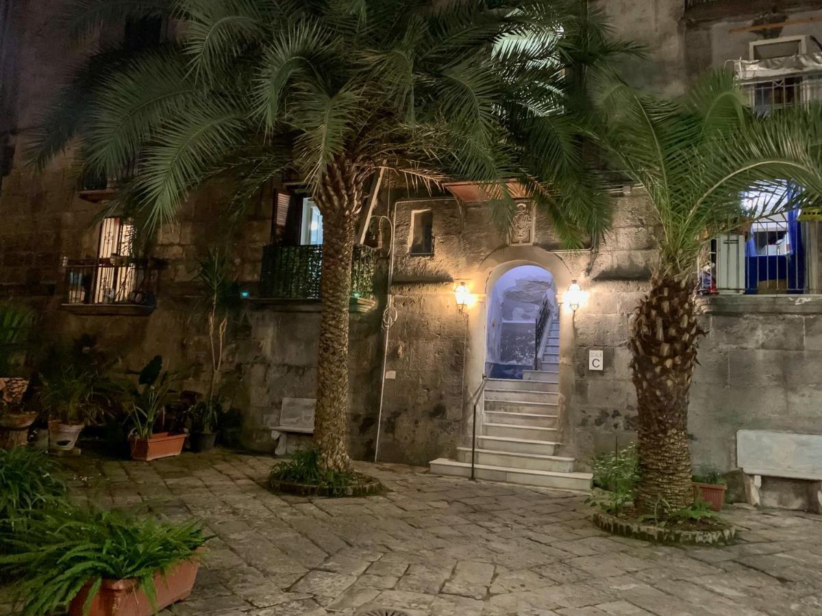 Galasso Apartments Napoli Bagian luar foto