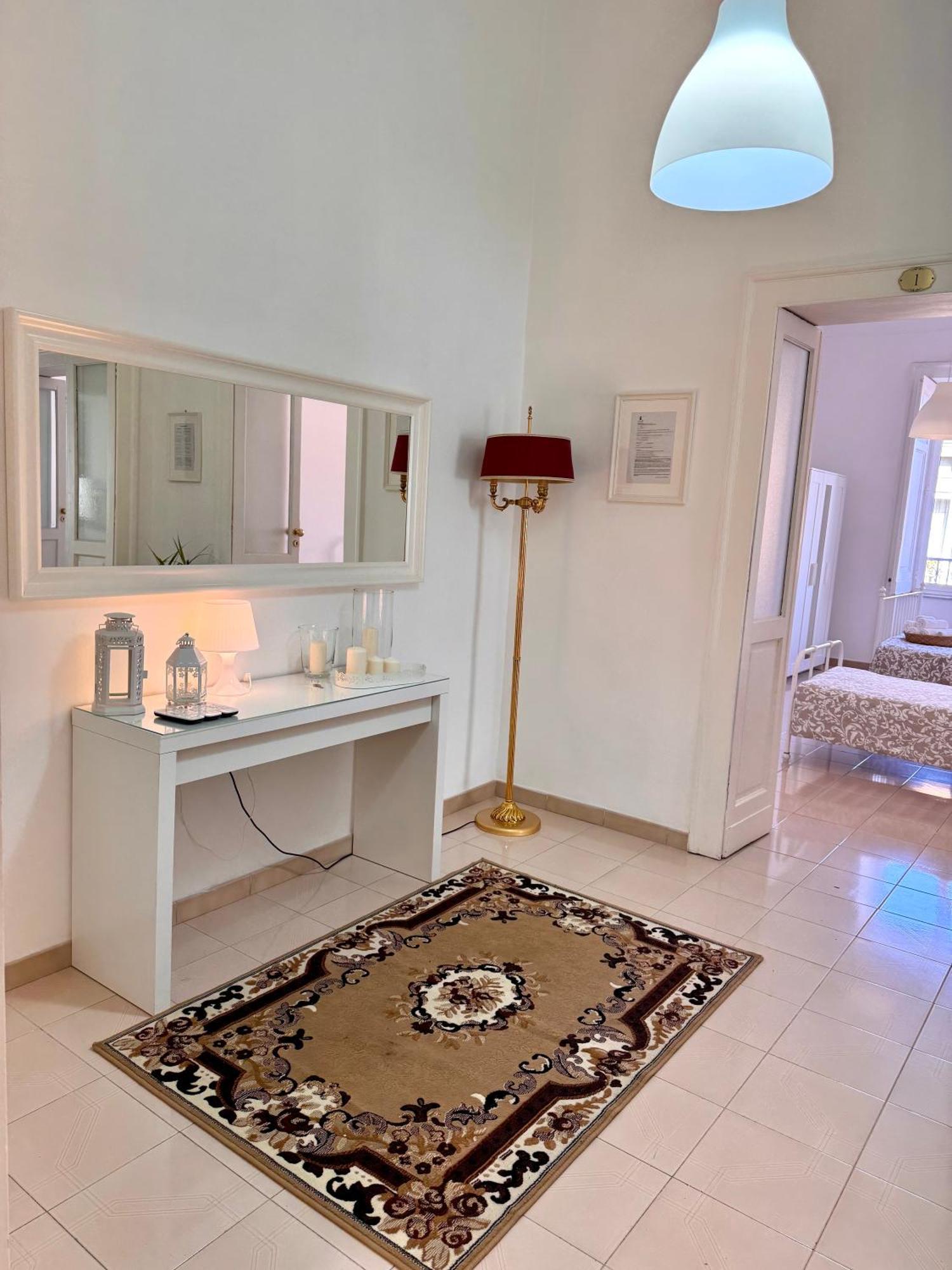 Galasso Apartments Napoli Bagian luar foto