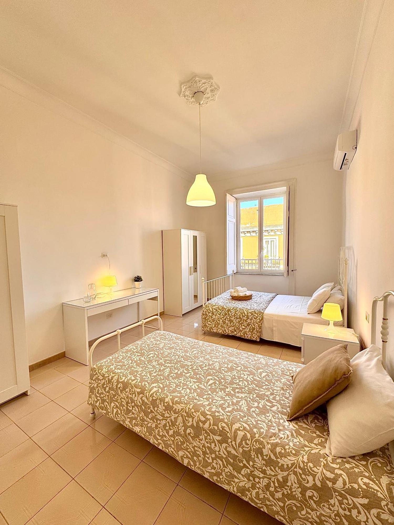 Galasso Apartments Napoli Bagian luar foto
