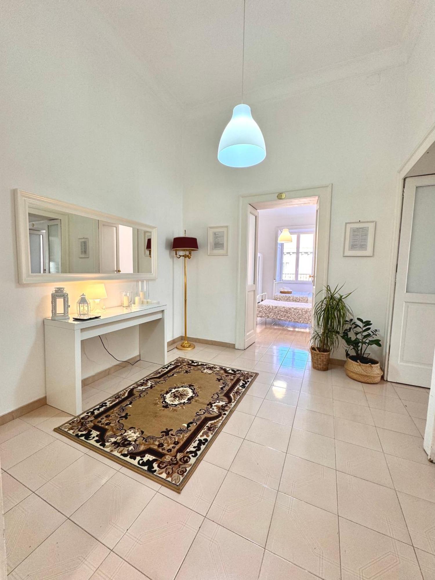Galasso Apartments Napoli Bagian luar foto