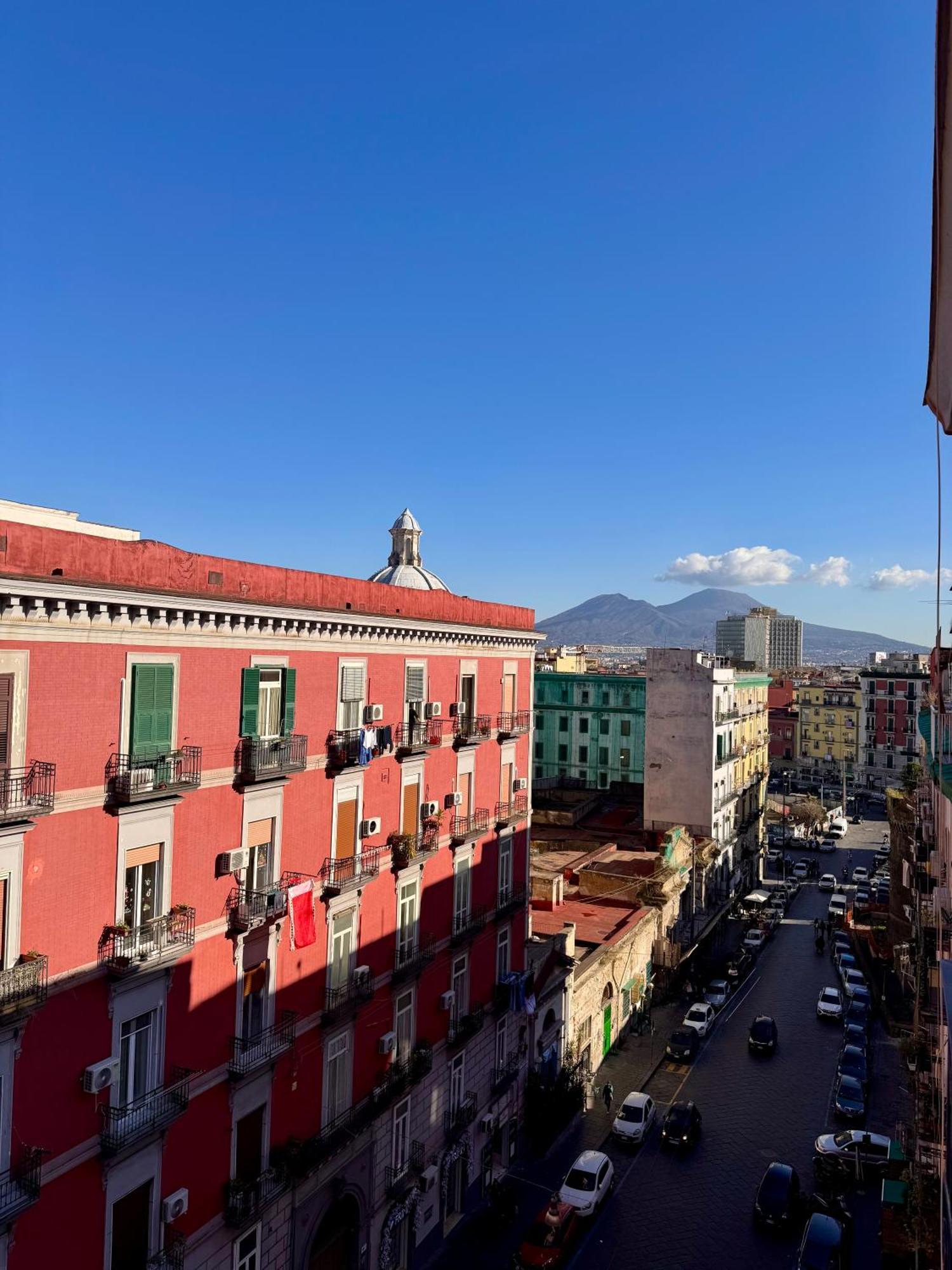 Galasso Apartments Napoli Bagian luar foto