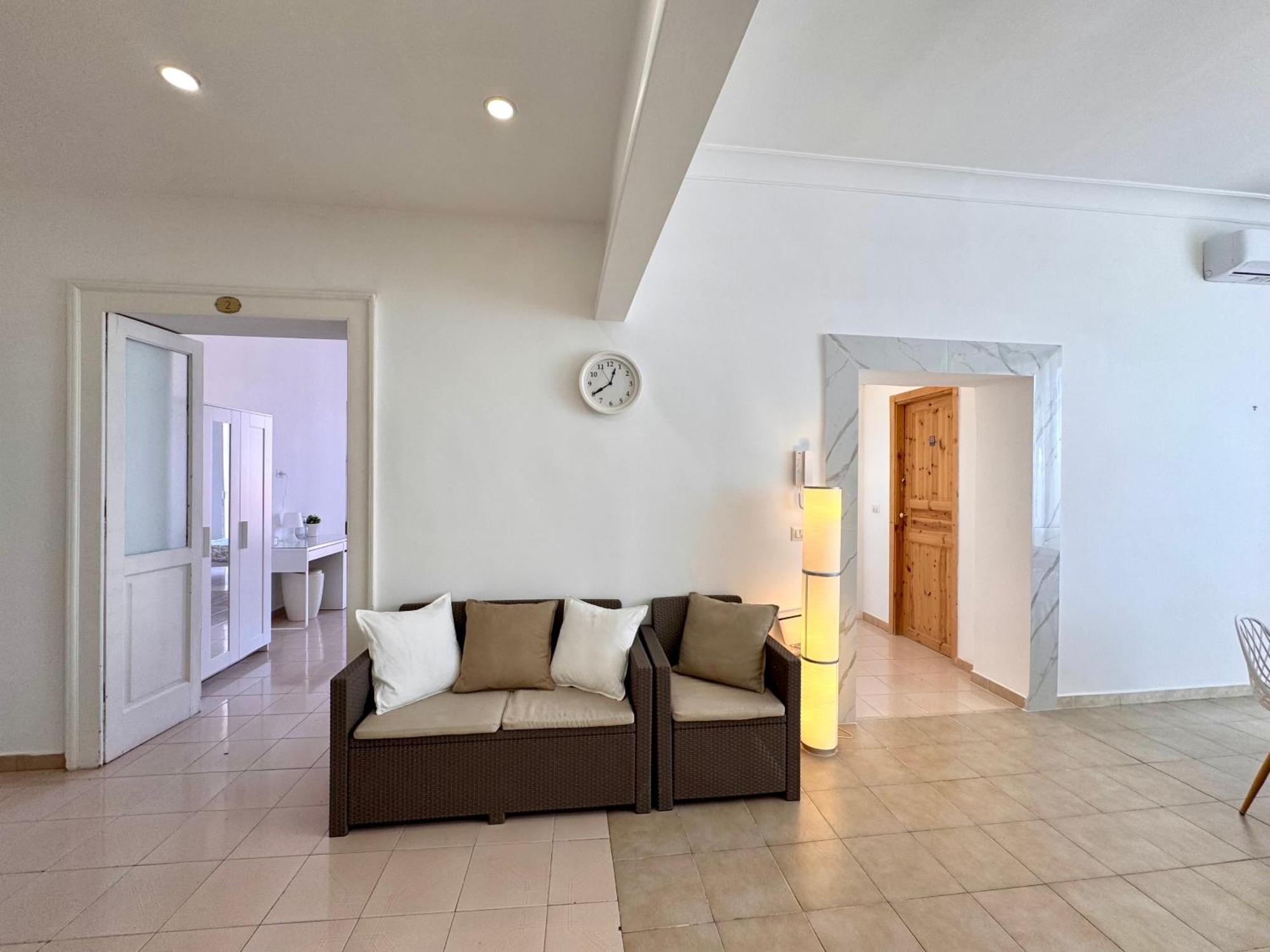 Galasso Apartments Napoli Bagian luar foto